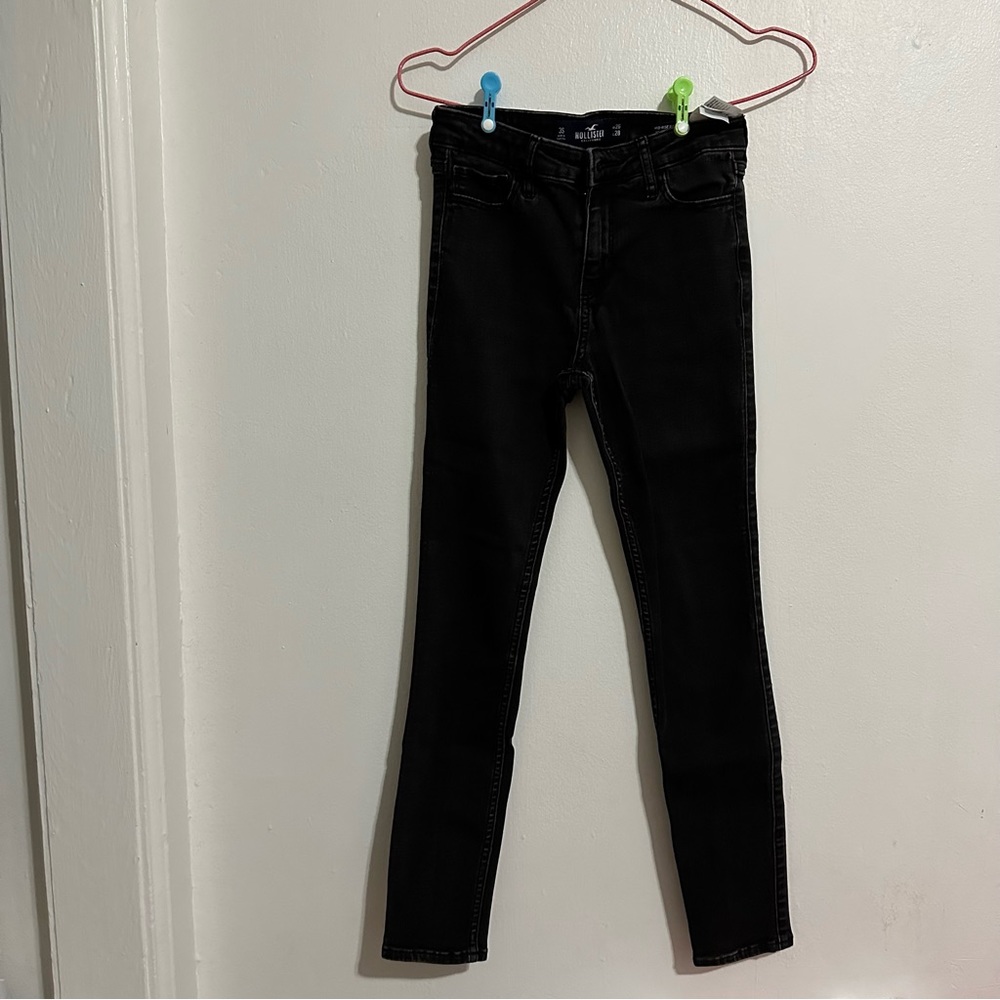 Hollister black mid-rise skinny jeans size waist 26 length 28